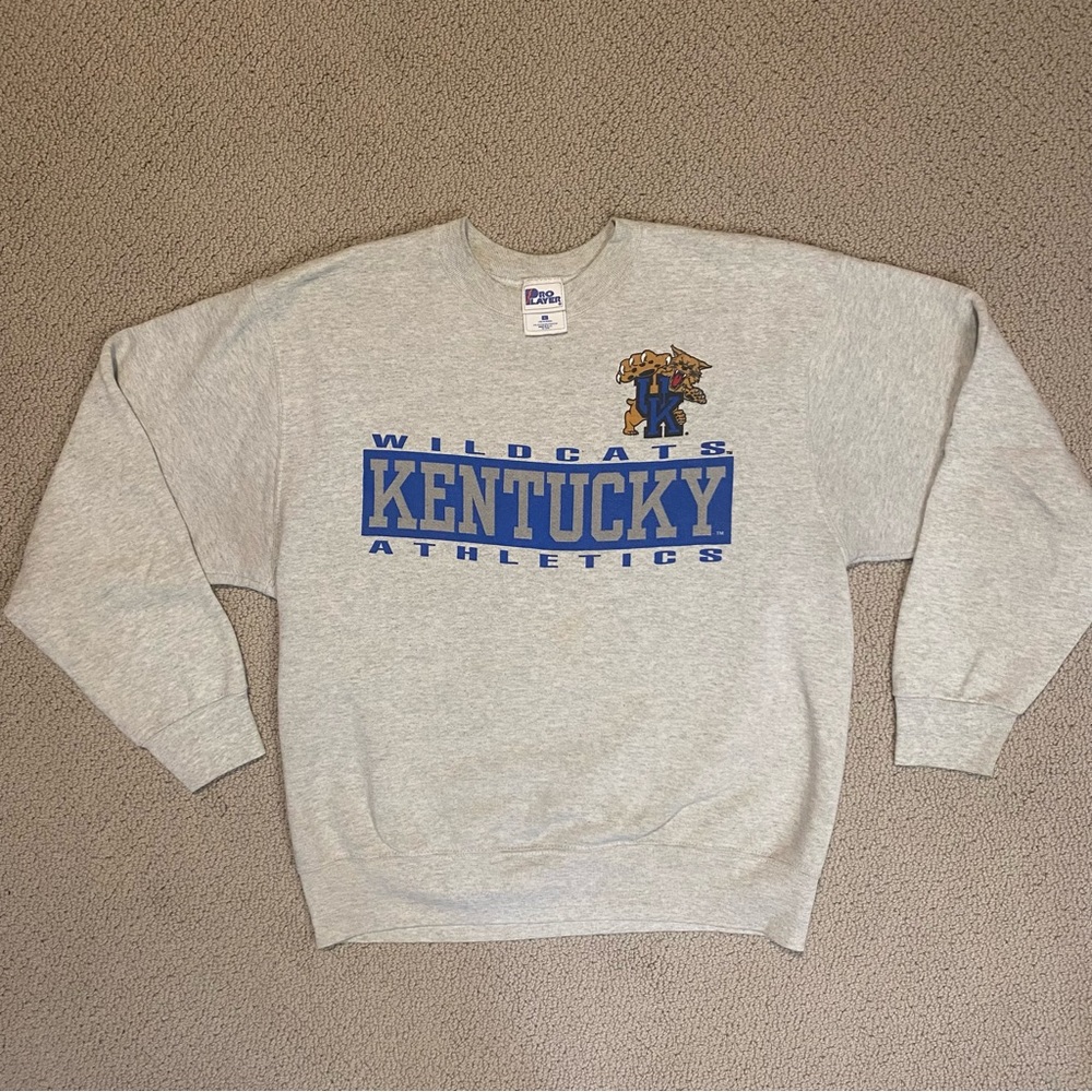 Pro Player Kentucky Wildcats Gray Crewneck Sweatshirt with Blue Logo